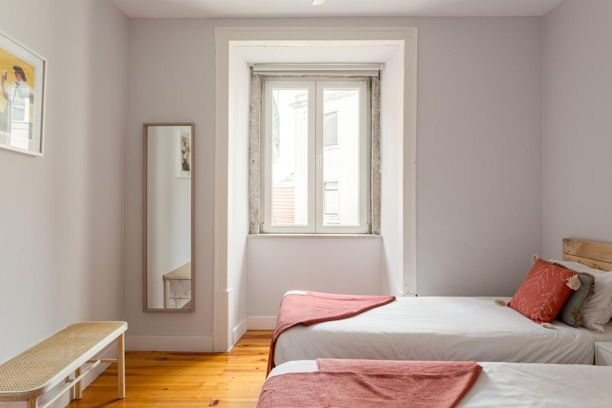 Joivy Inviting Flat Next To Carmo Convent Apartamento *